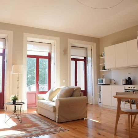 Liiiving In Porto - Vintage Balcony Apartment Εξωτερικό φωτογραφία