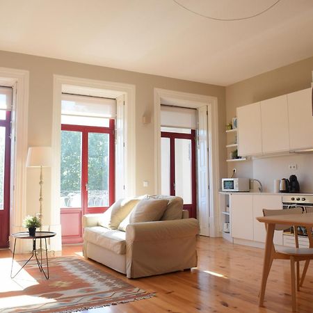 Liiiving In Porto - Vintage Balcony Apartment Εξωτερικό φωτογραφία