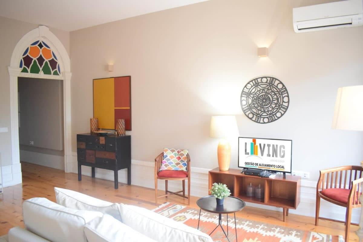 Liiiving In Porto - Vintage Balcony Apartment Εξωτερικό φωτογραφία
