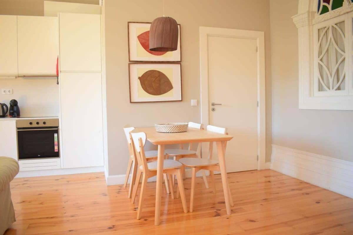 Liiiving In Porto - Vintage Balcony Apartment Εξωτερικό φωτογραφία