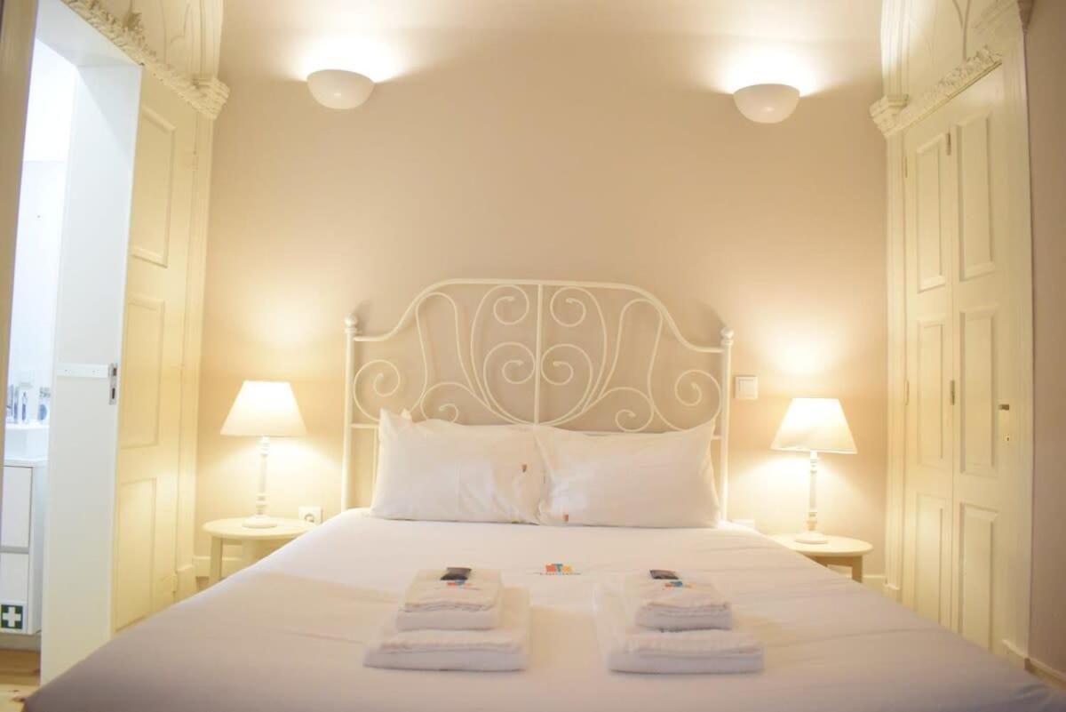 Liiiving In Porto - Vintage Balcony Apartment Εξωτερικό φωτογραφία