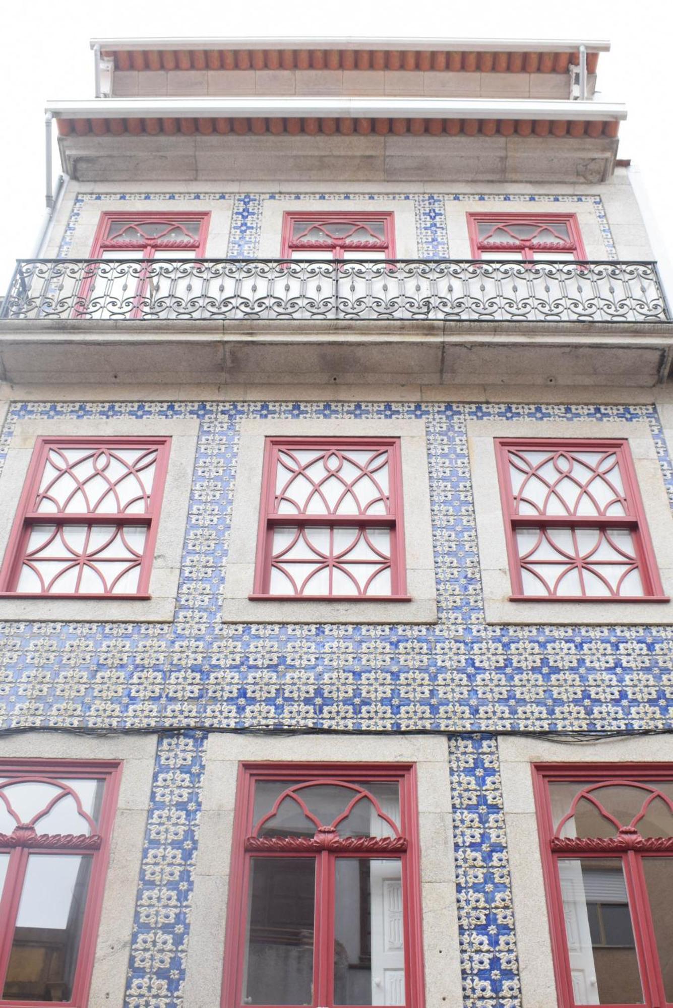 Liiiving In Porto - Vintage Balcony Apartment Εξωτερικό φωτογραφία